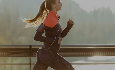 satu set latihan untuk menurunkan berat badan di seluruh badan