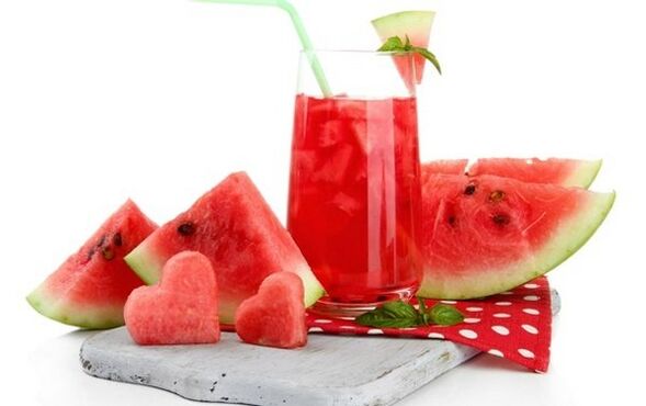 Jus tembikai dan tembikai untuk penurunan berat badan